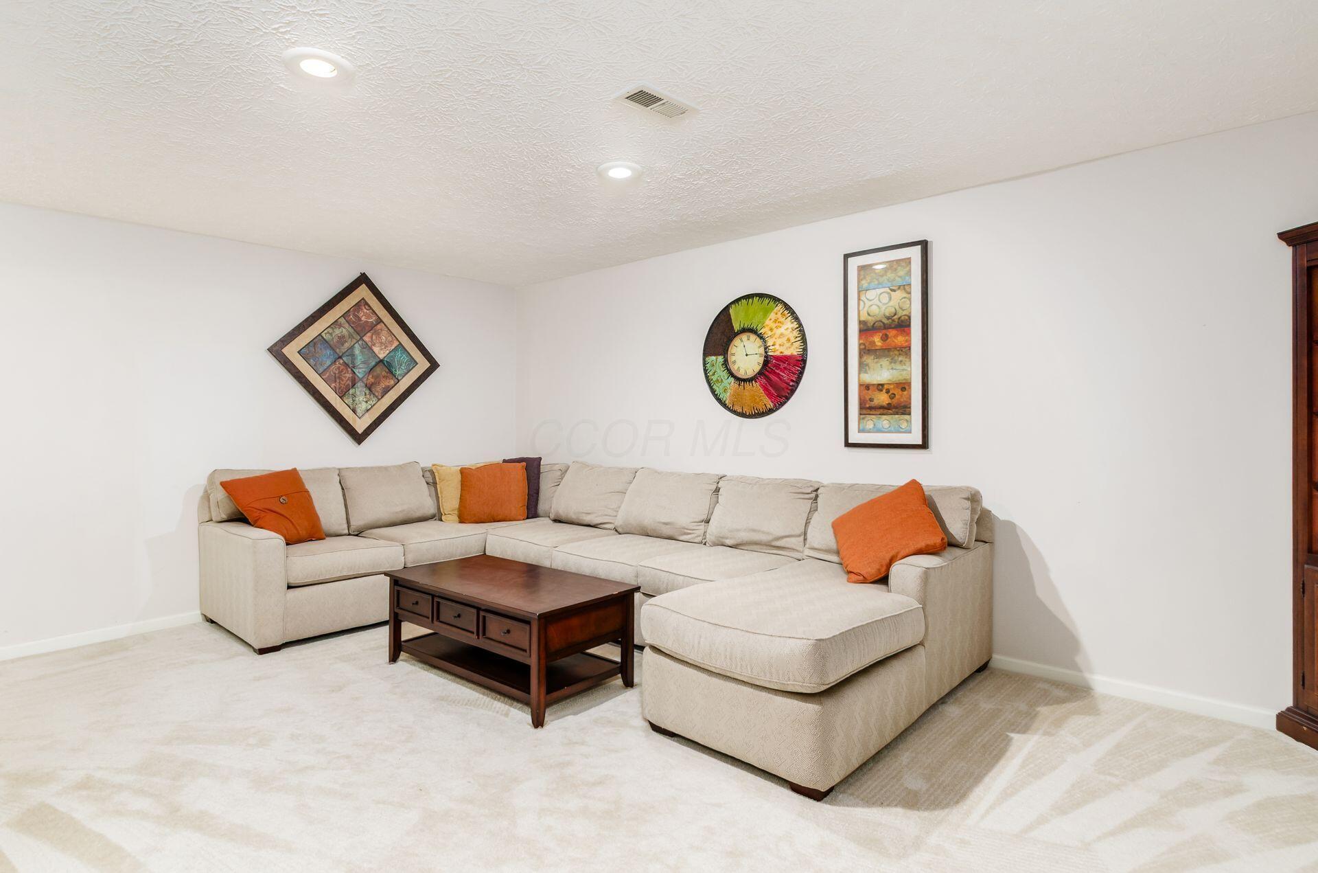 2232 Victoria Park Drive