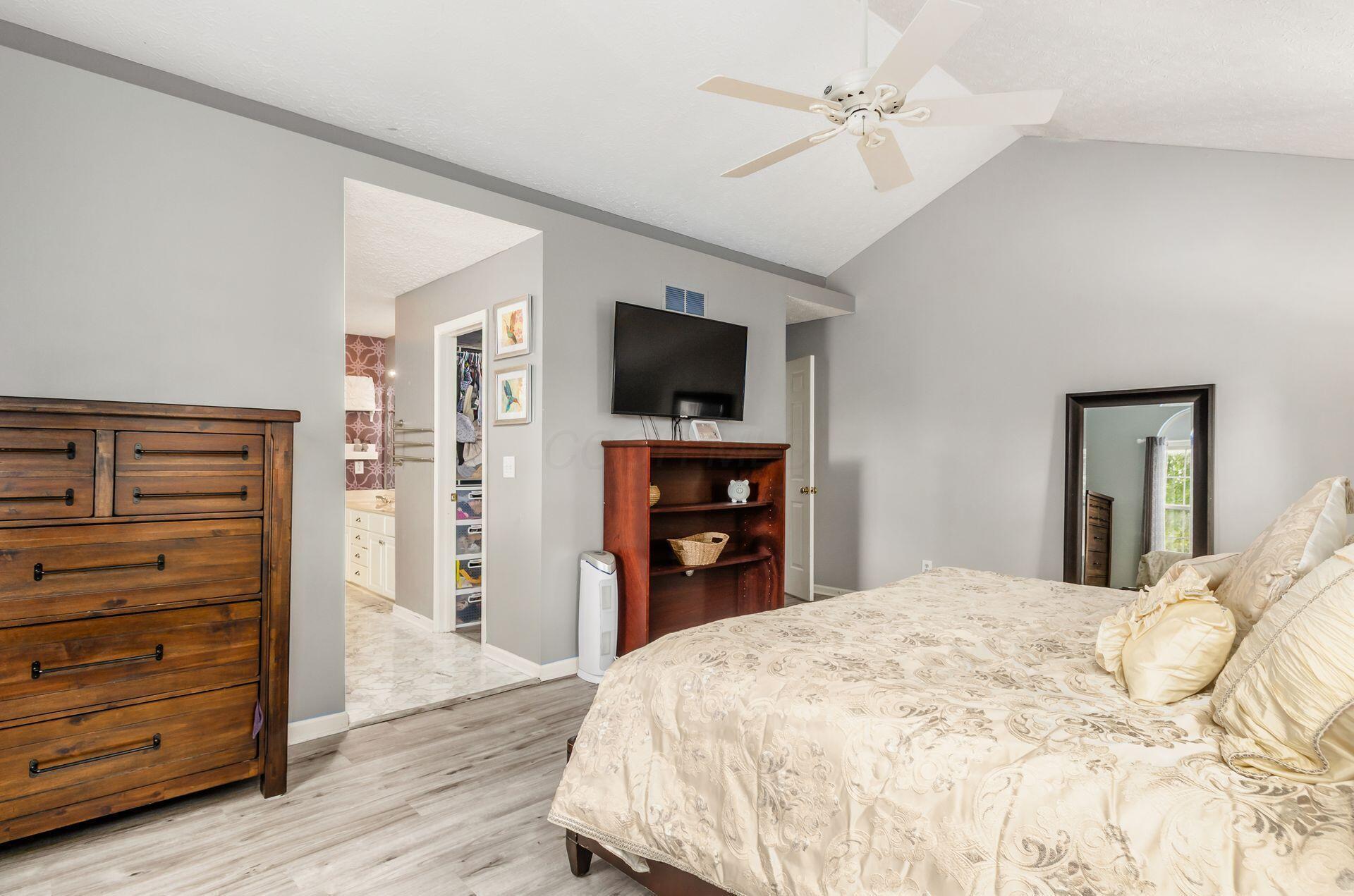 2232 Victoria Park Drive