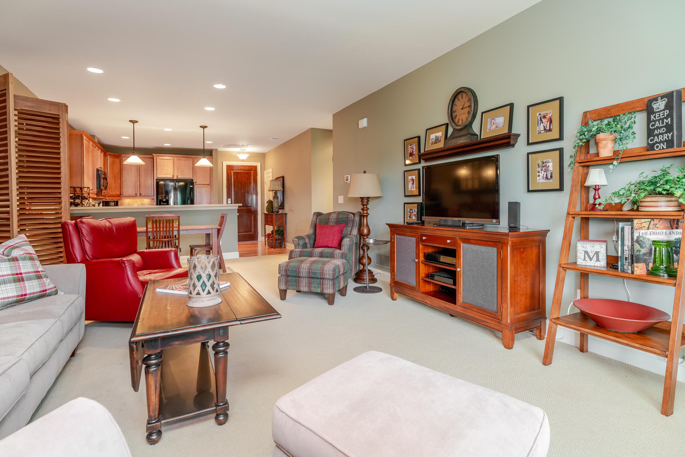 3175 Tremont Road, 511