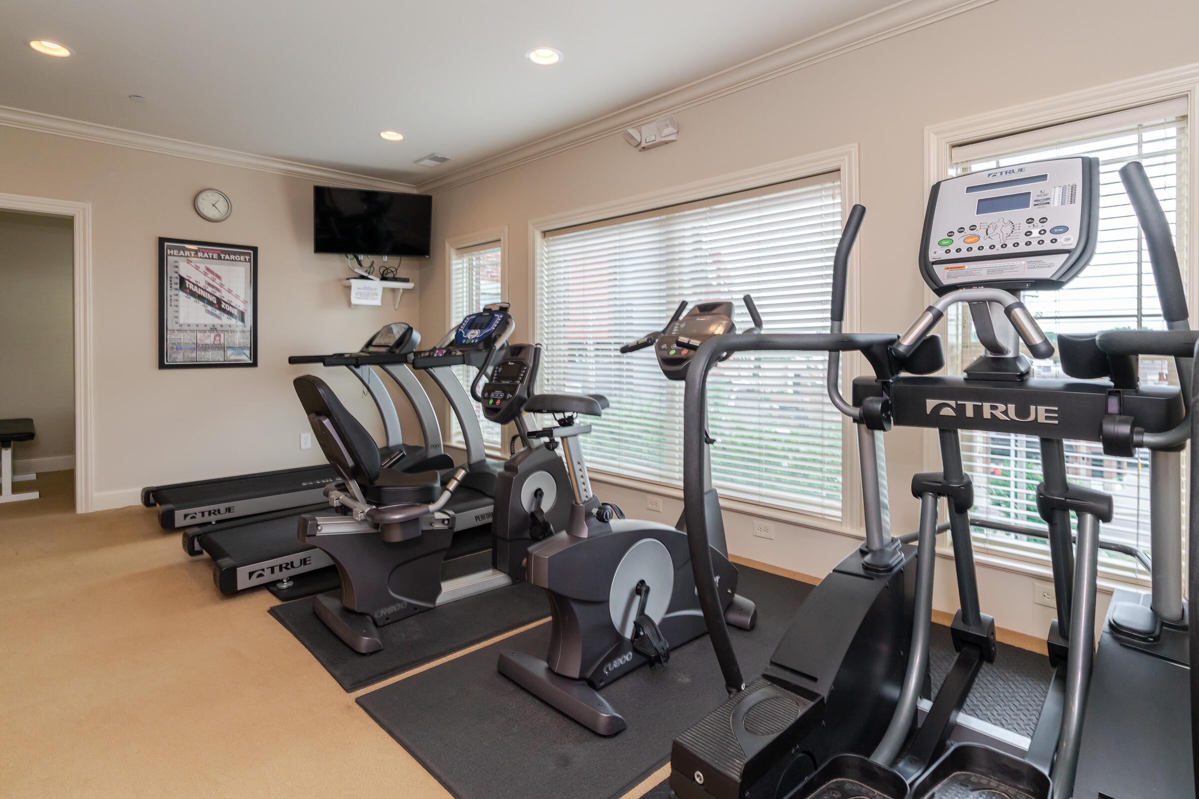 3175 Tremont Road, 511