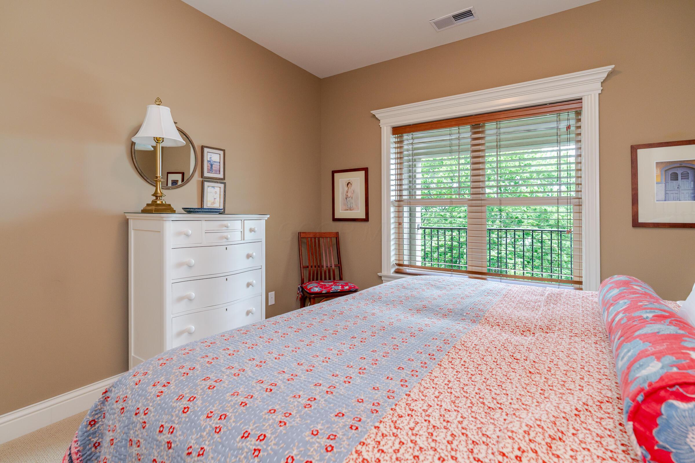 3175 Tremont Road, 511