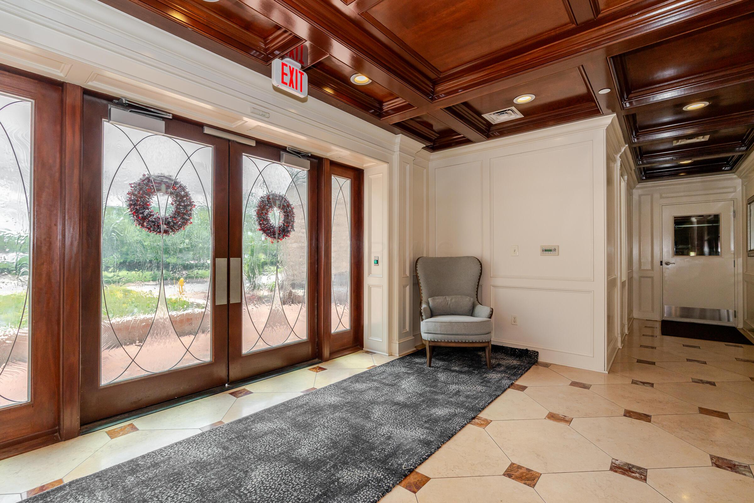 3175 Tremont Road, 511