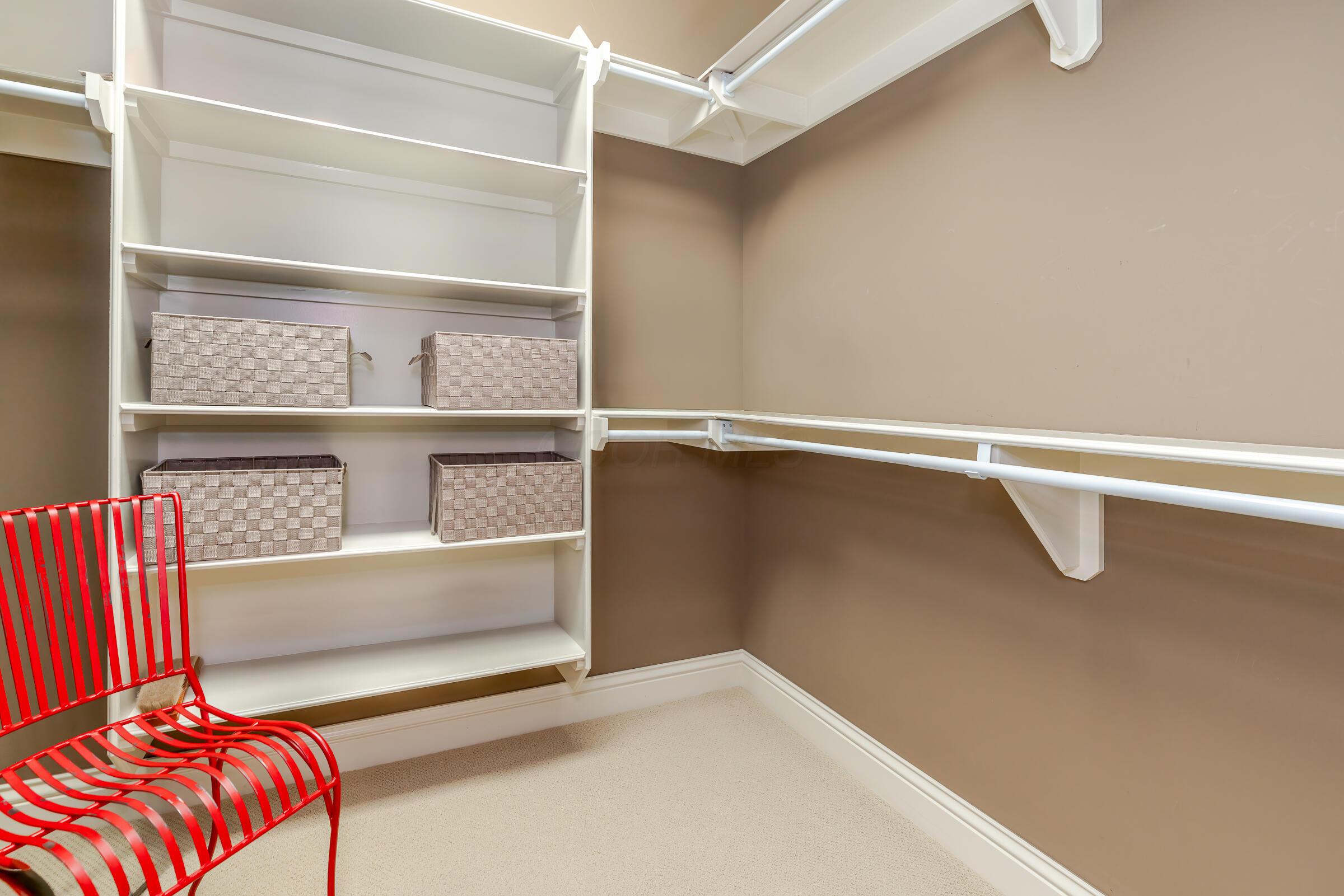 3175 Tremont Road, 511