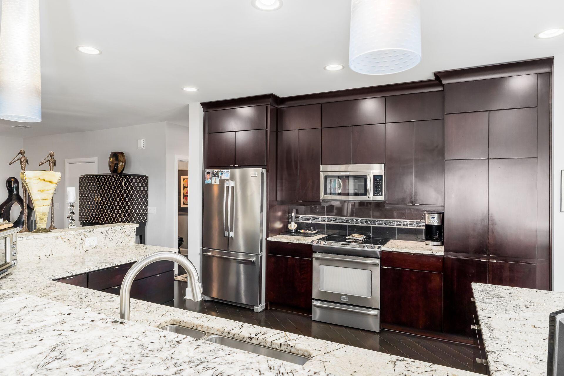 3175 Tremont Road, 502