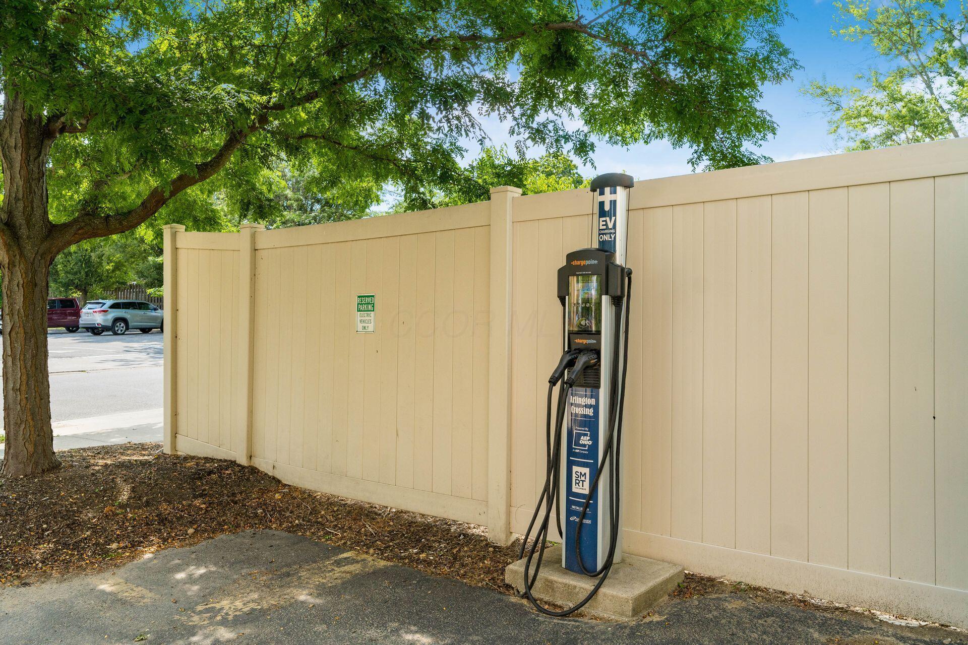 3175 Tremont Road, 502