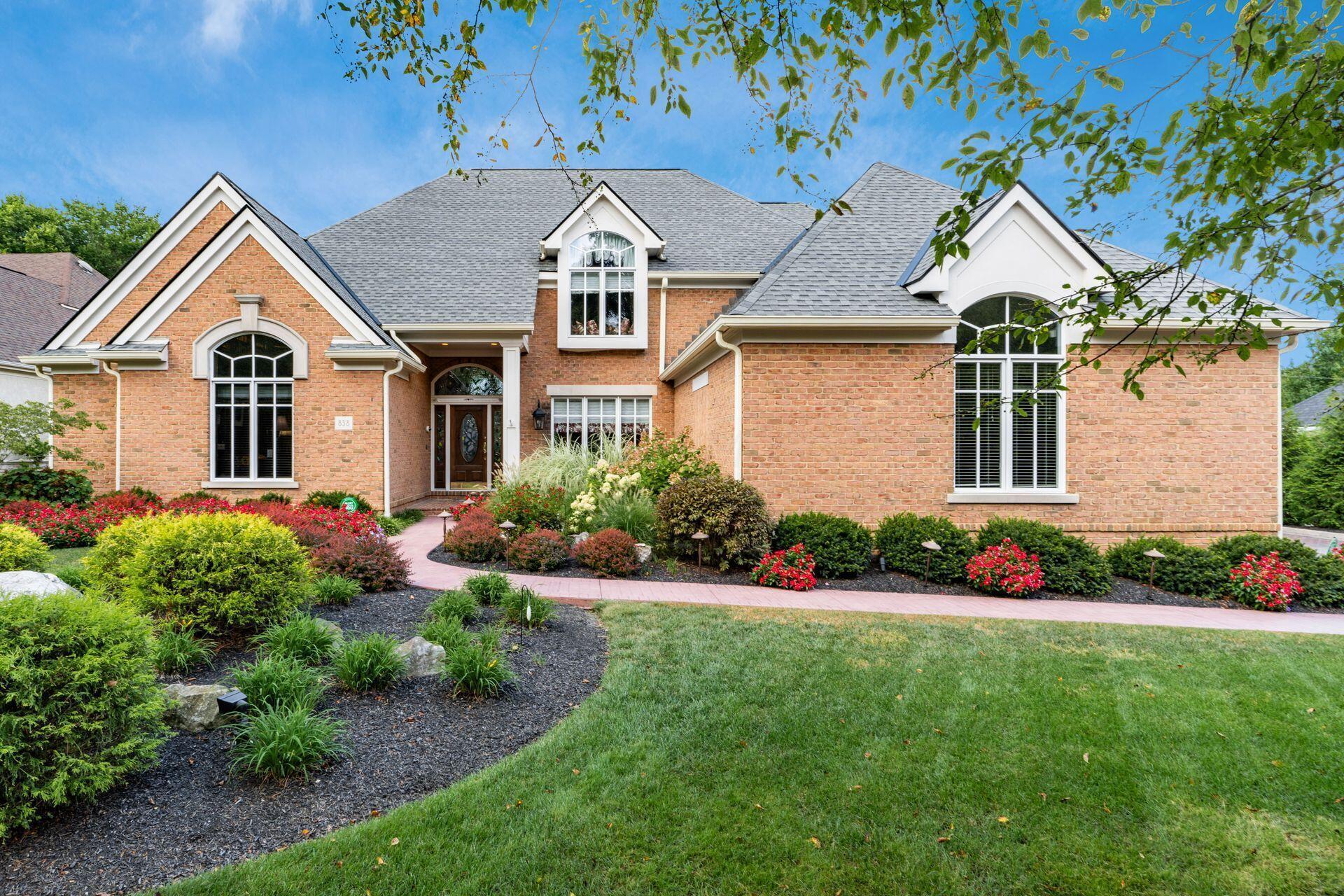 838 Cambridge Court
