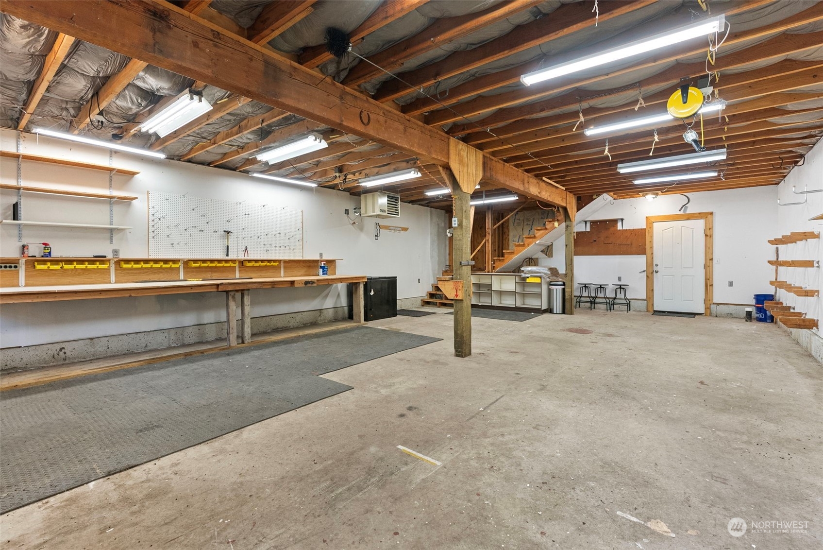 2689 SW Minterbrook Road