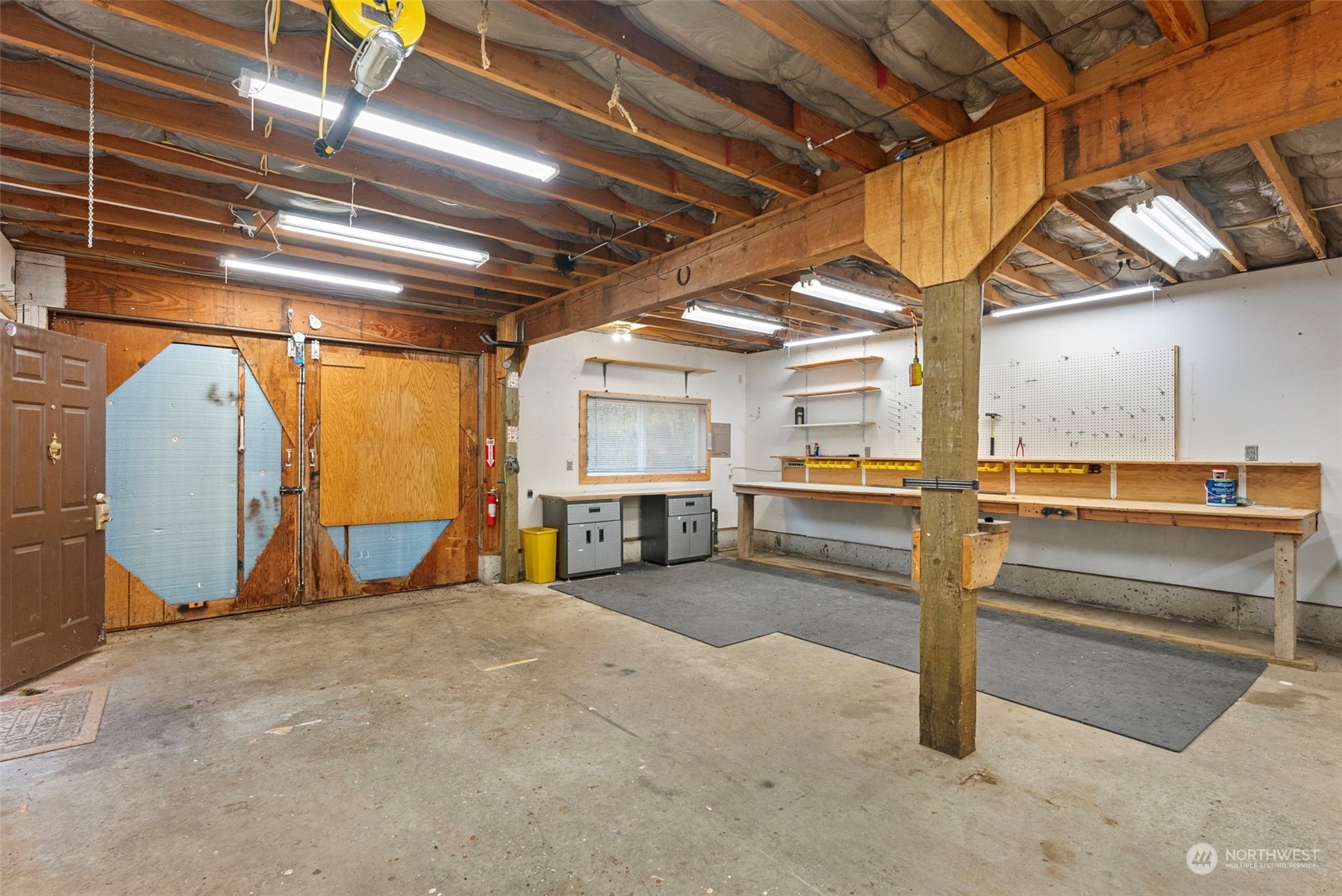 2689 SW Minterbrook Road