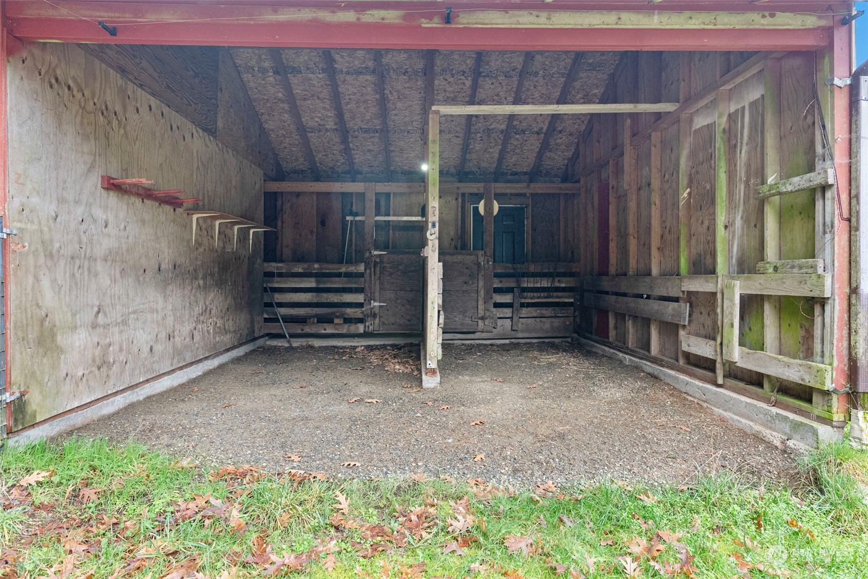 2689 SW Minterbrook Road