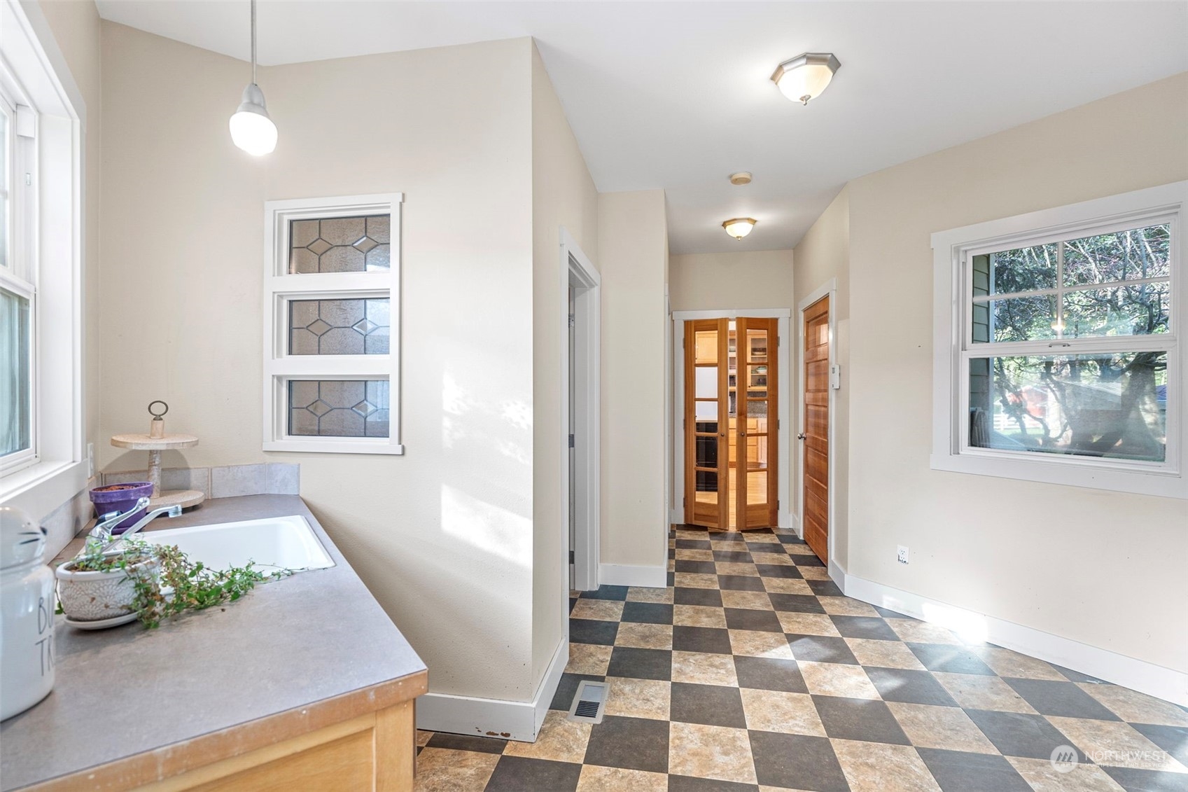 3816 46th Street NW