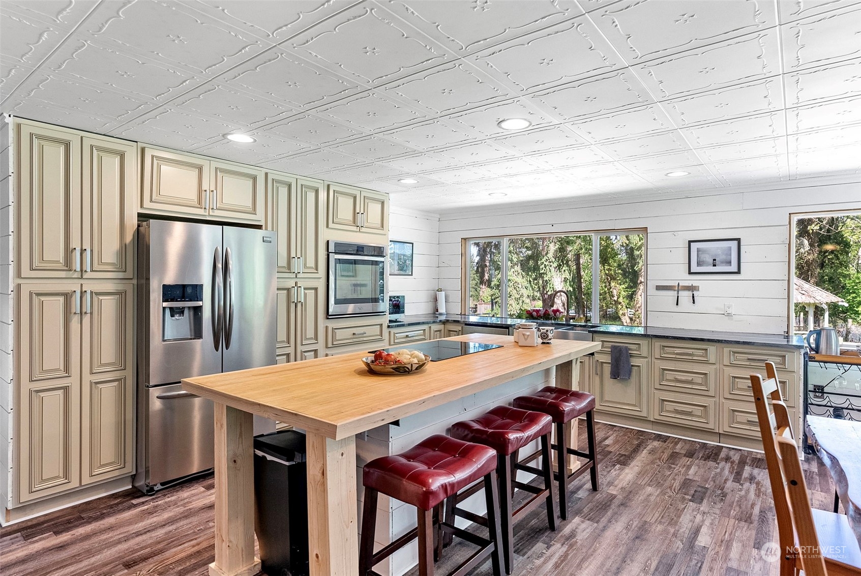934 Gway Drive