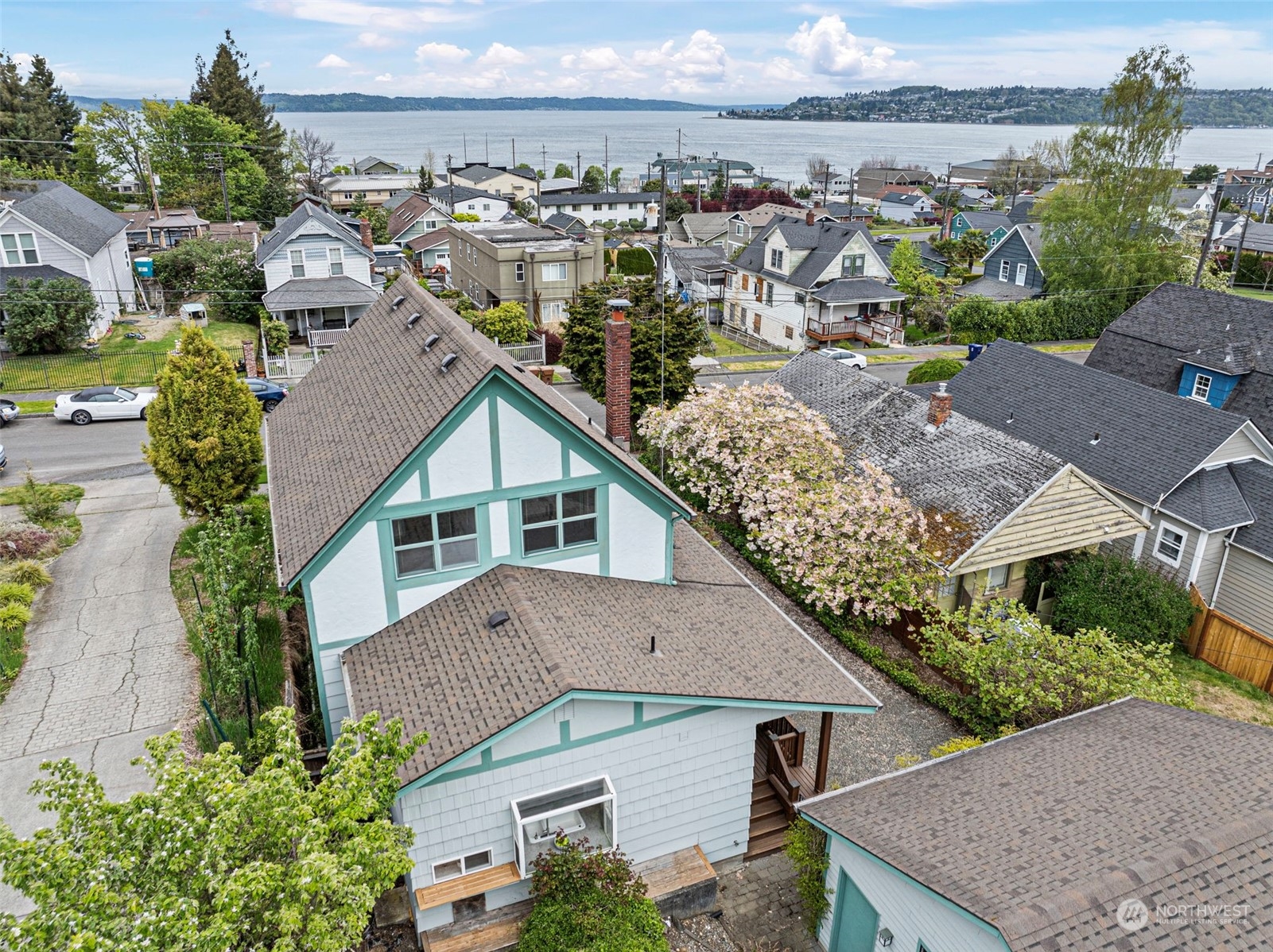 2320 N 28th Street
