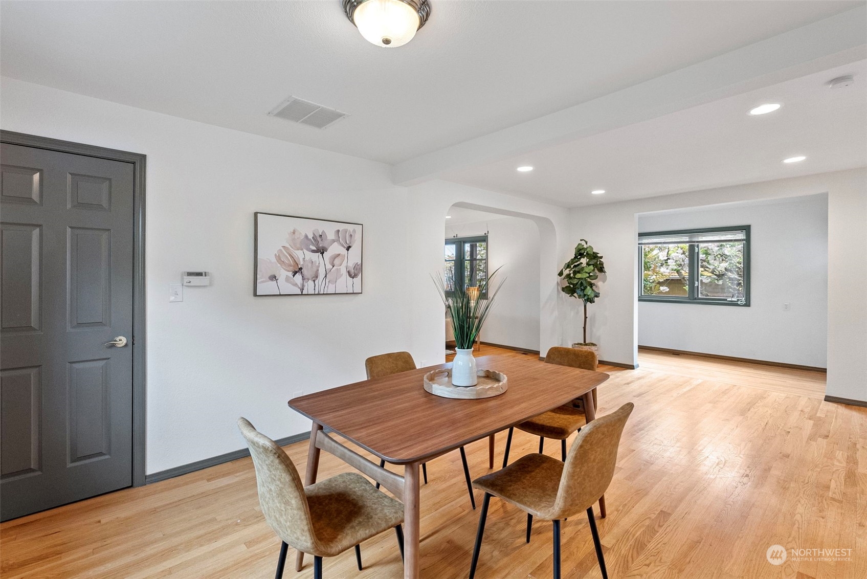 2320 N 28th Street
