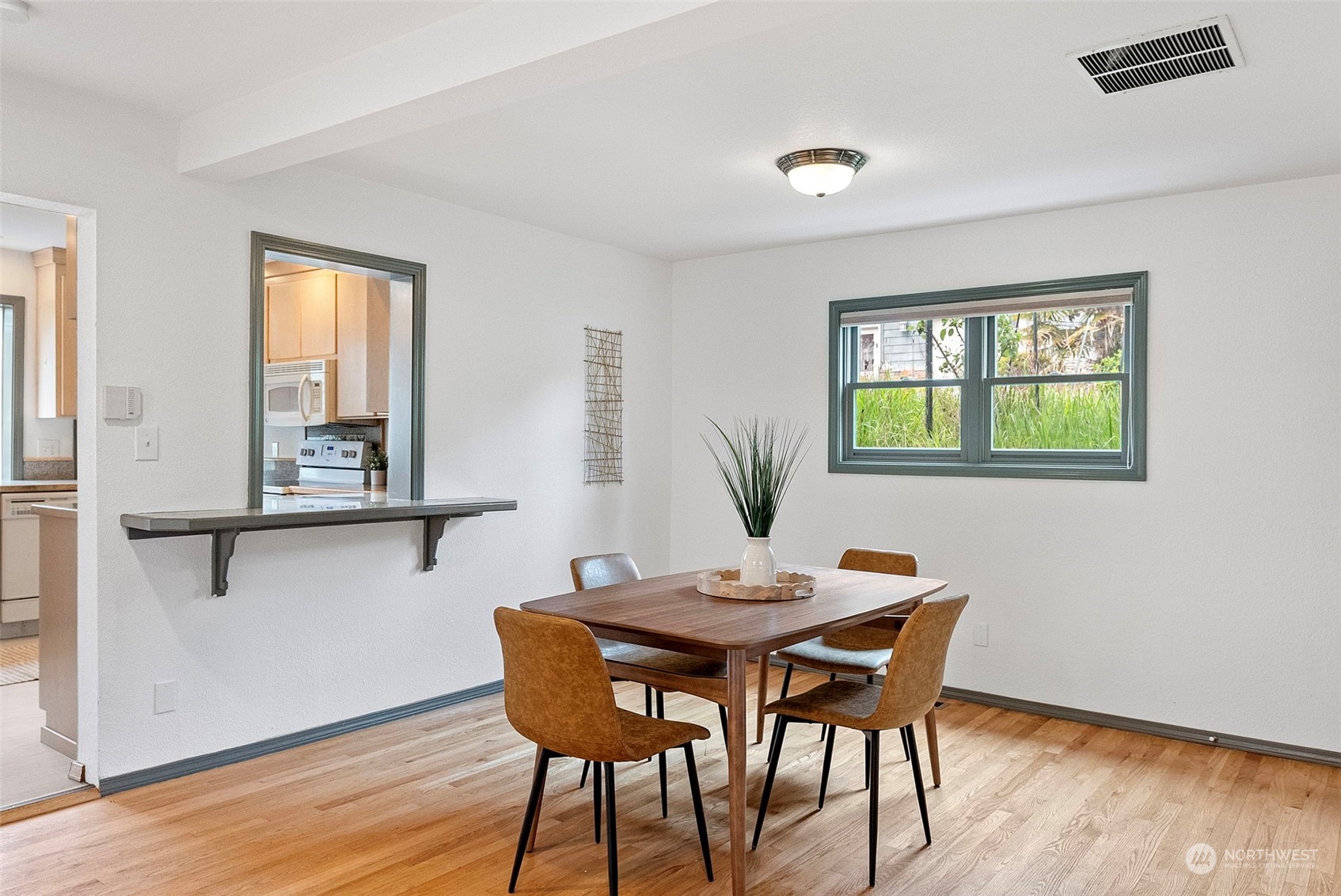 2320 N 28th Street