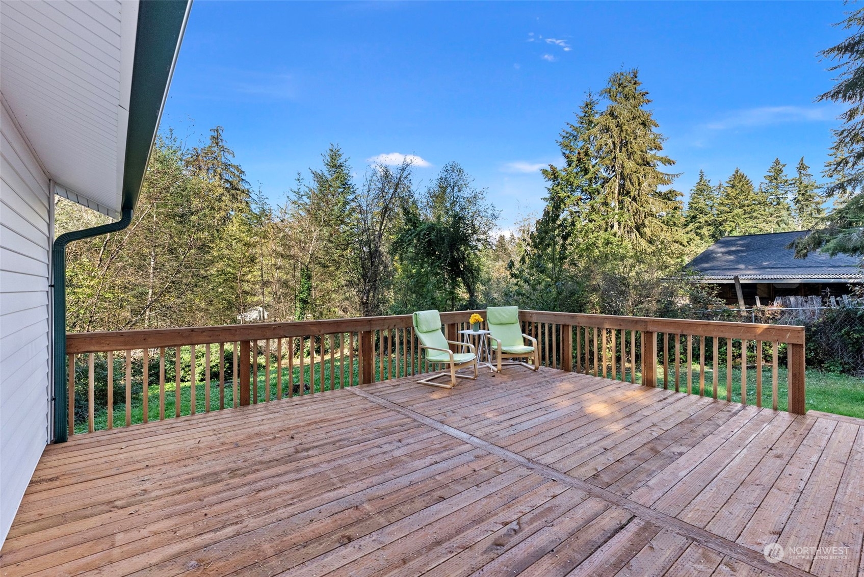 14208 Meadowlark Drive NW