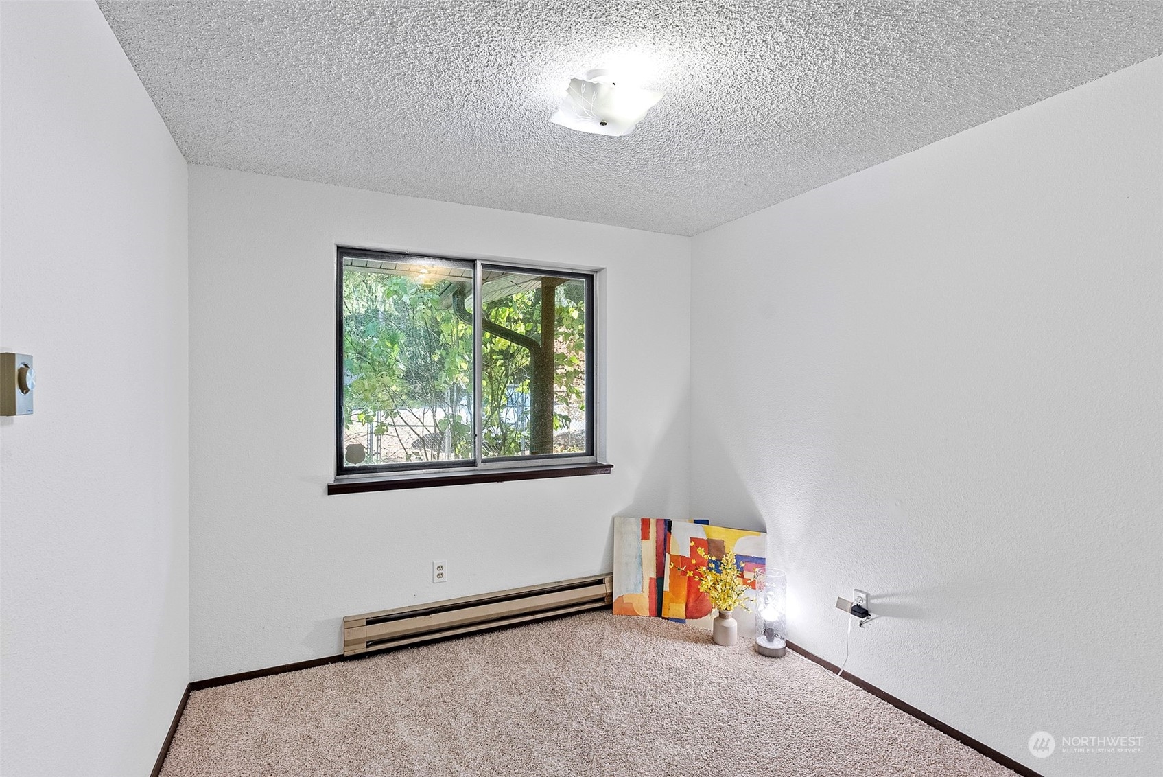 14208 Meadowlark Drive NW