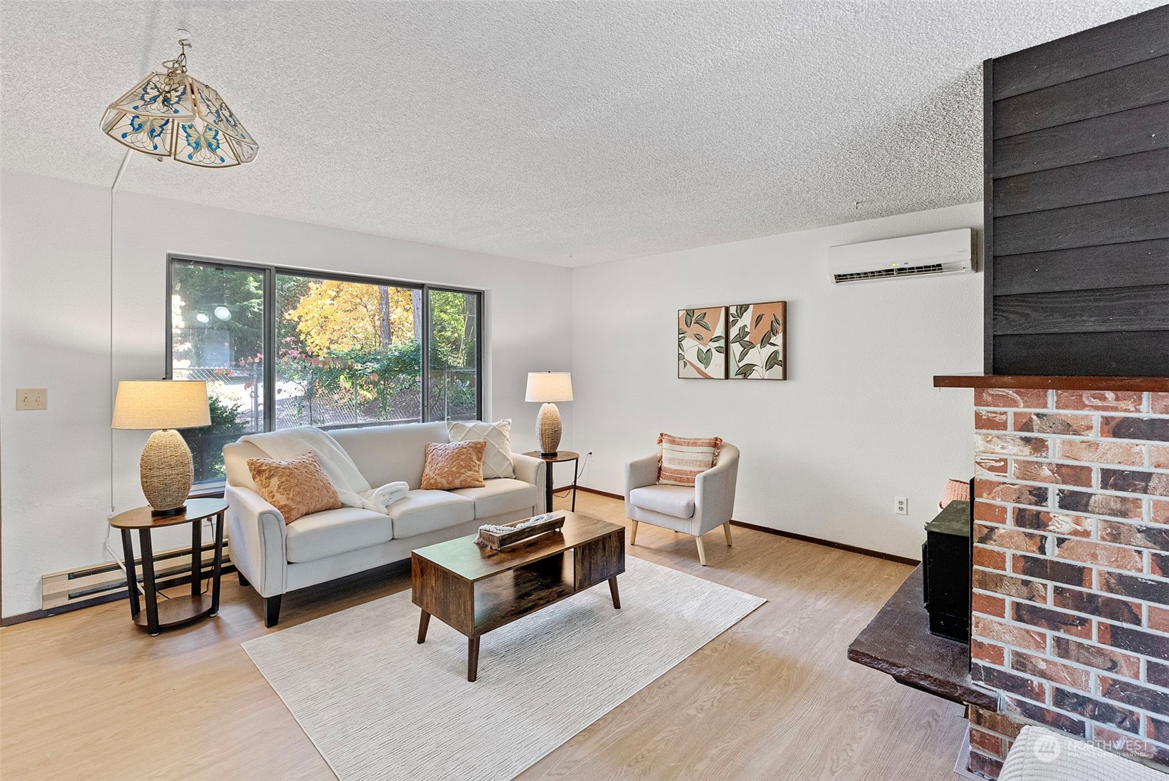 14208 Meadowlark Drive NW