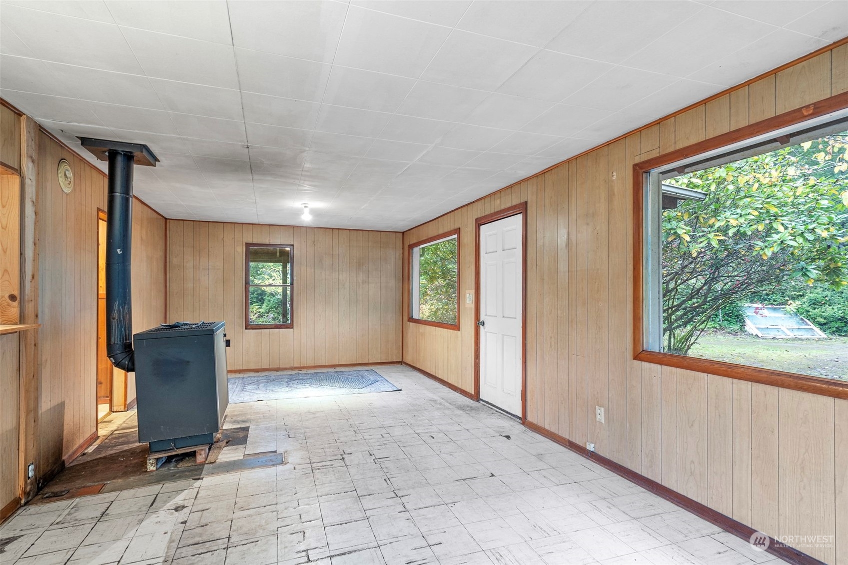 20011 Herron Road NW