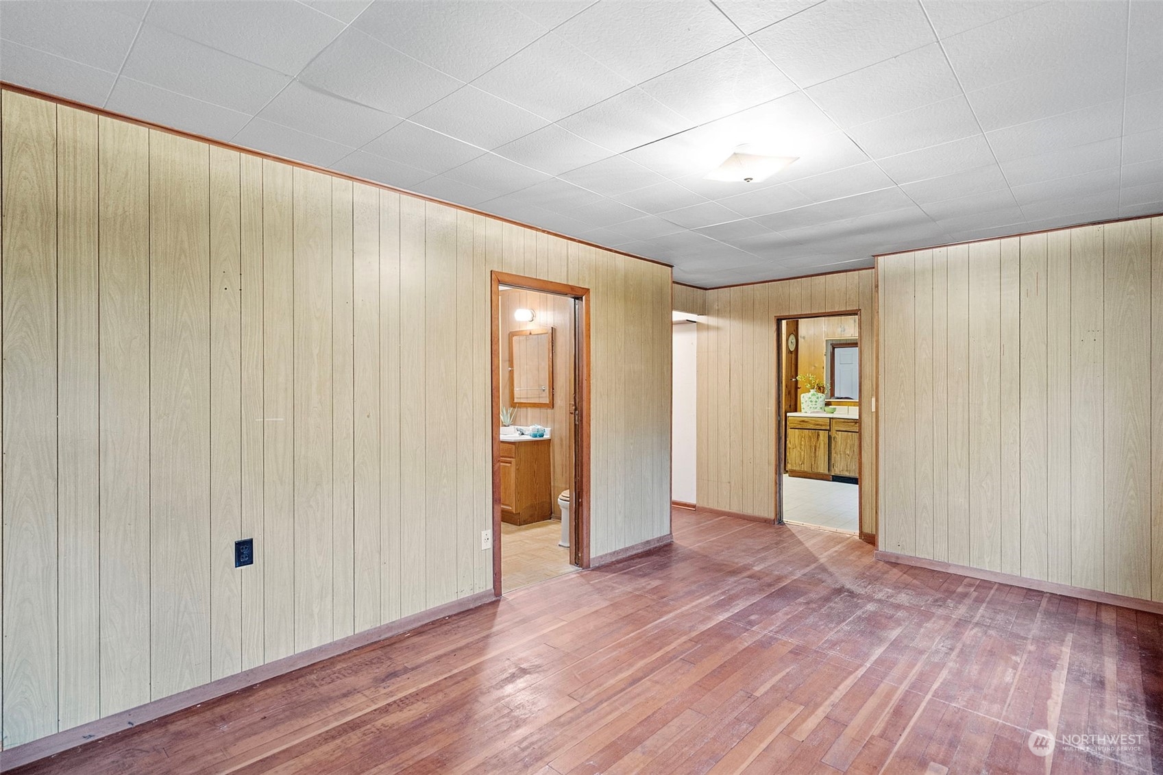 20011 Herron Road NW