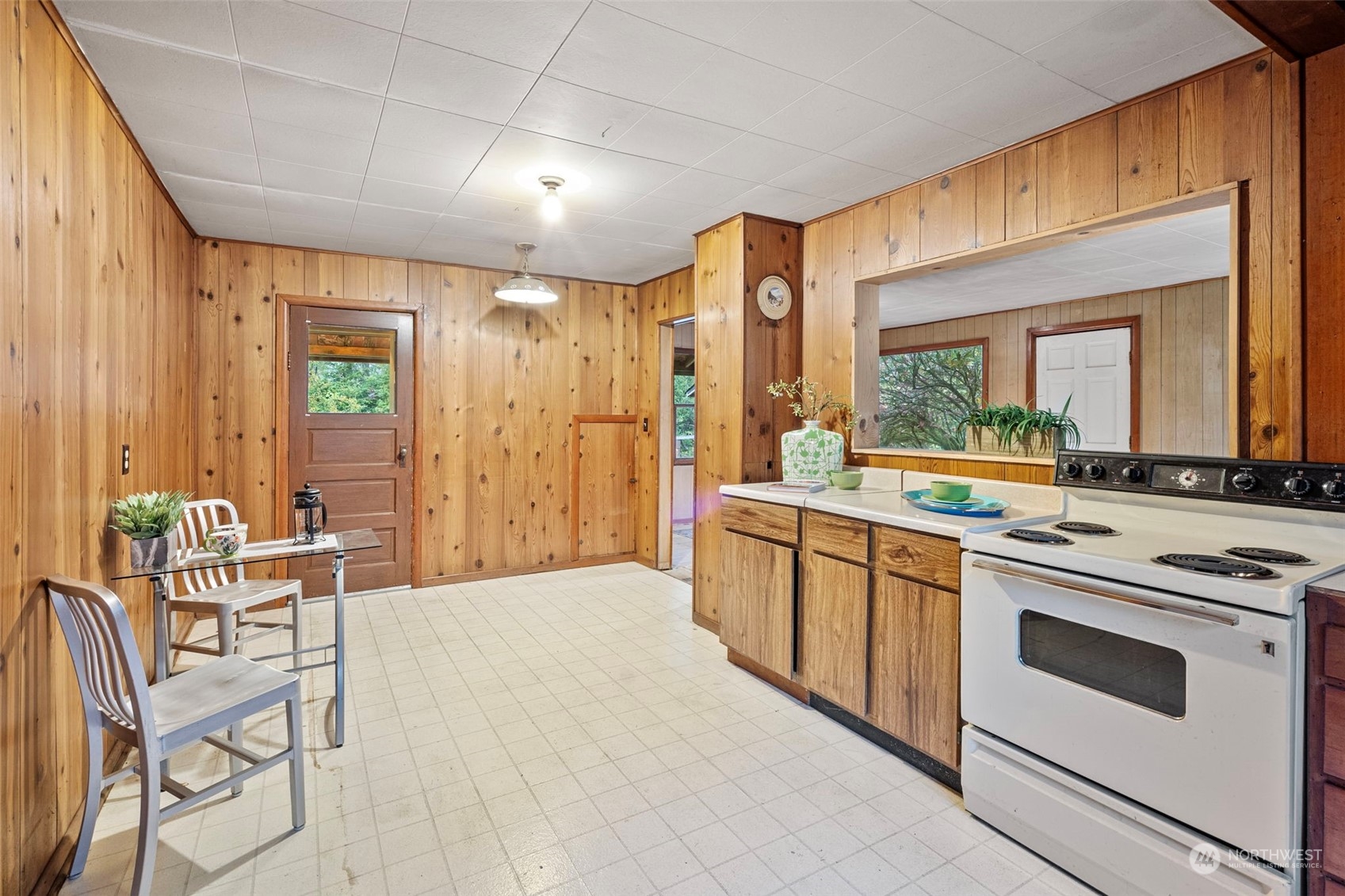 20011 Herron Road NW