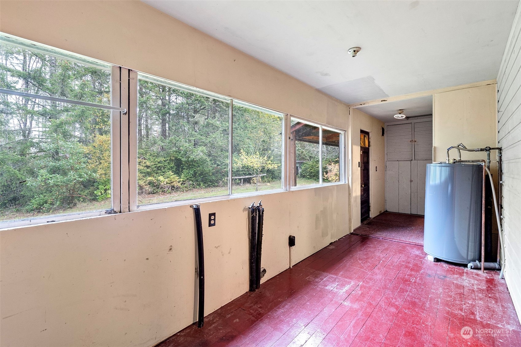 20011 Herron Road NW