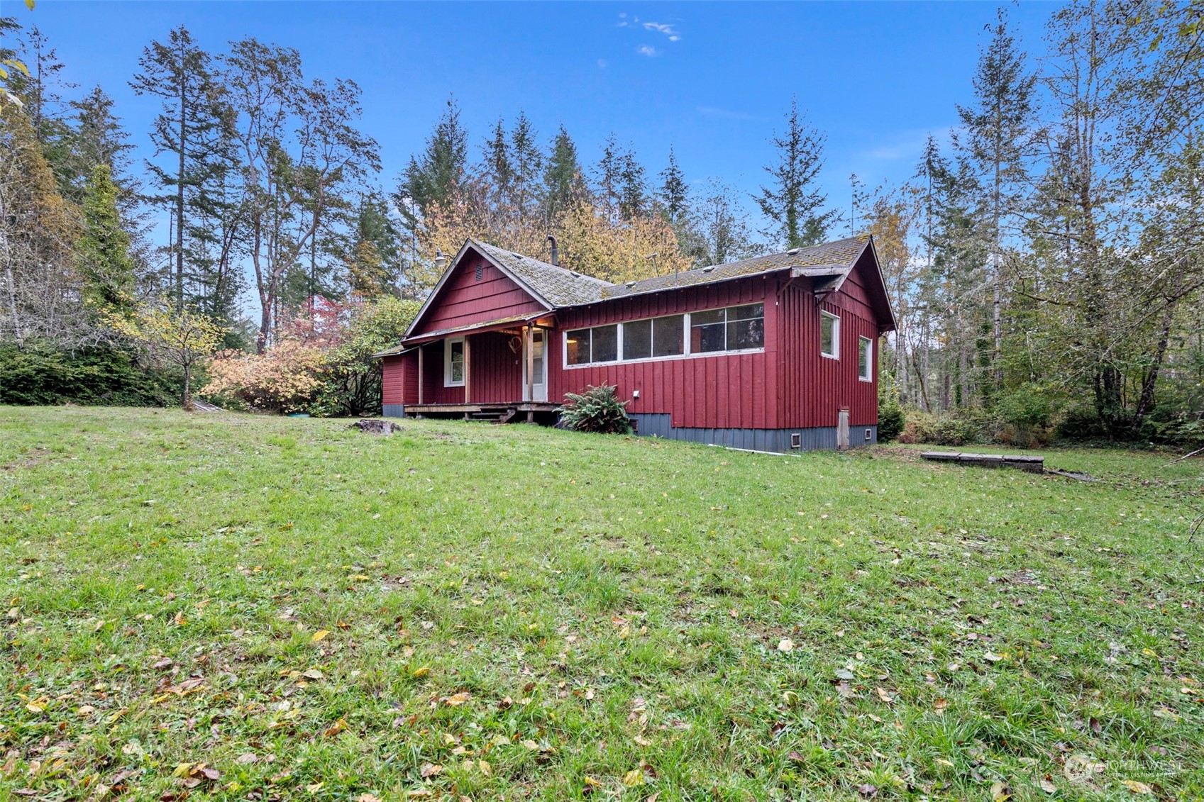 20011 Herron Road NW