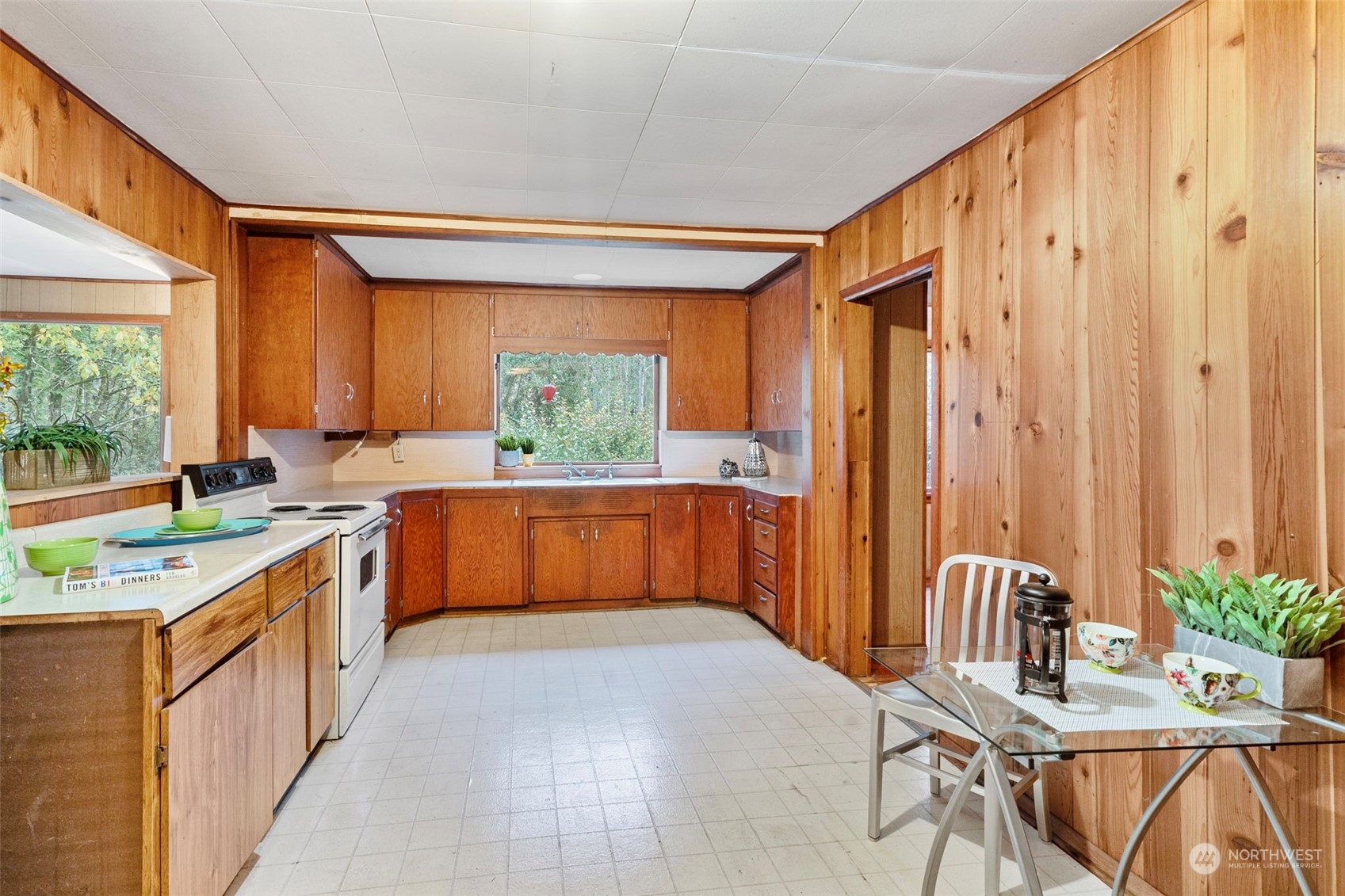 20011 Herron Road NW