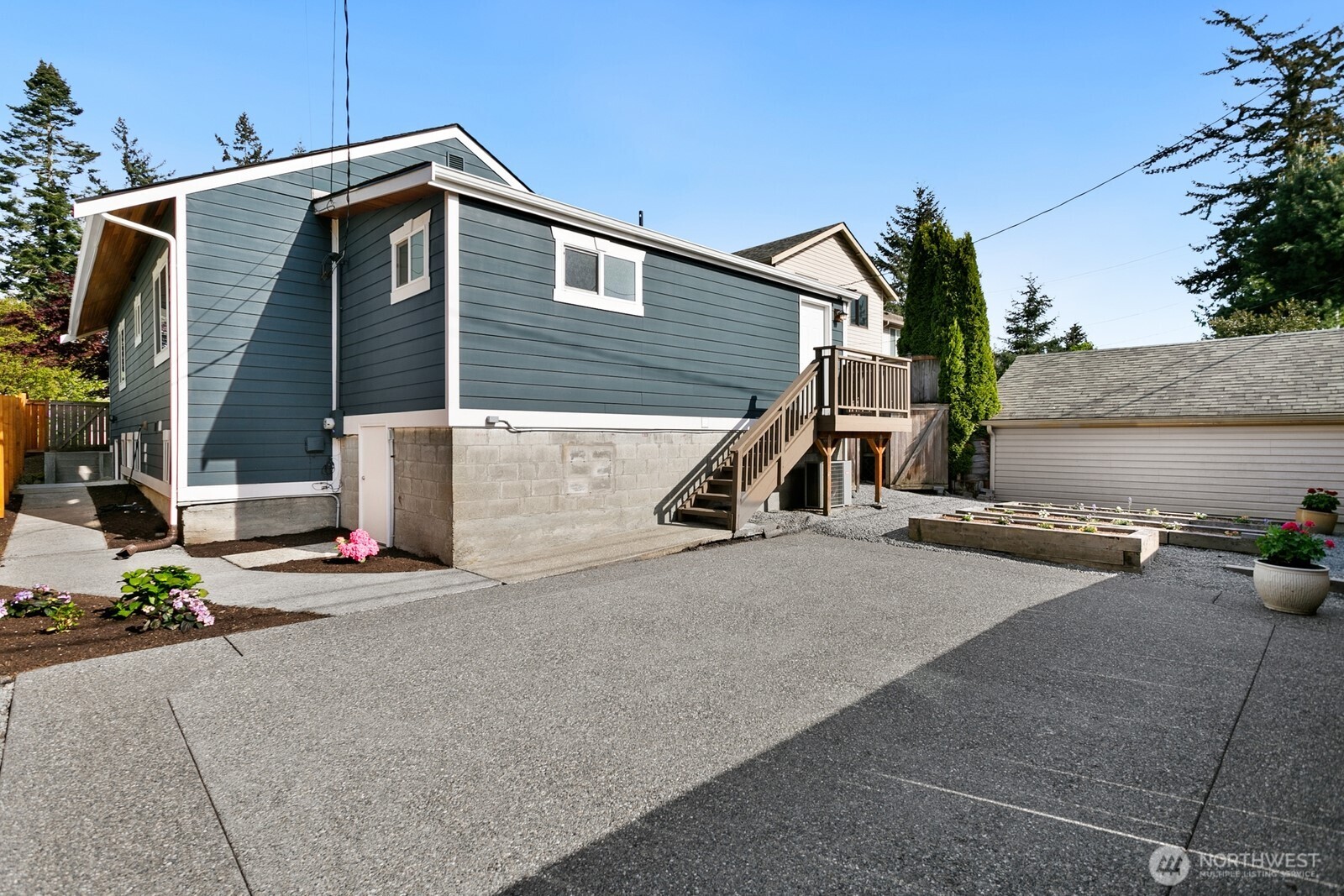 4027 49th Avenue SW