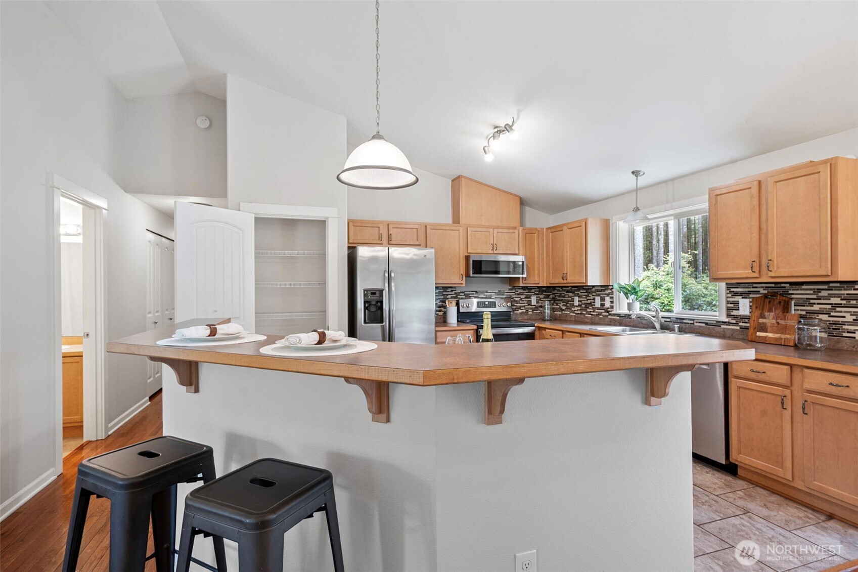 14226 Timberwood Place SW