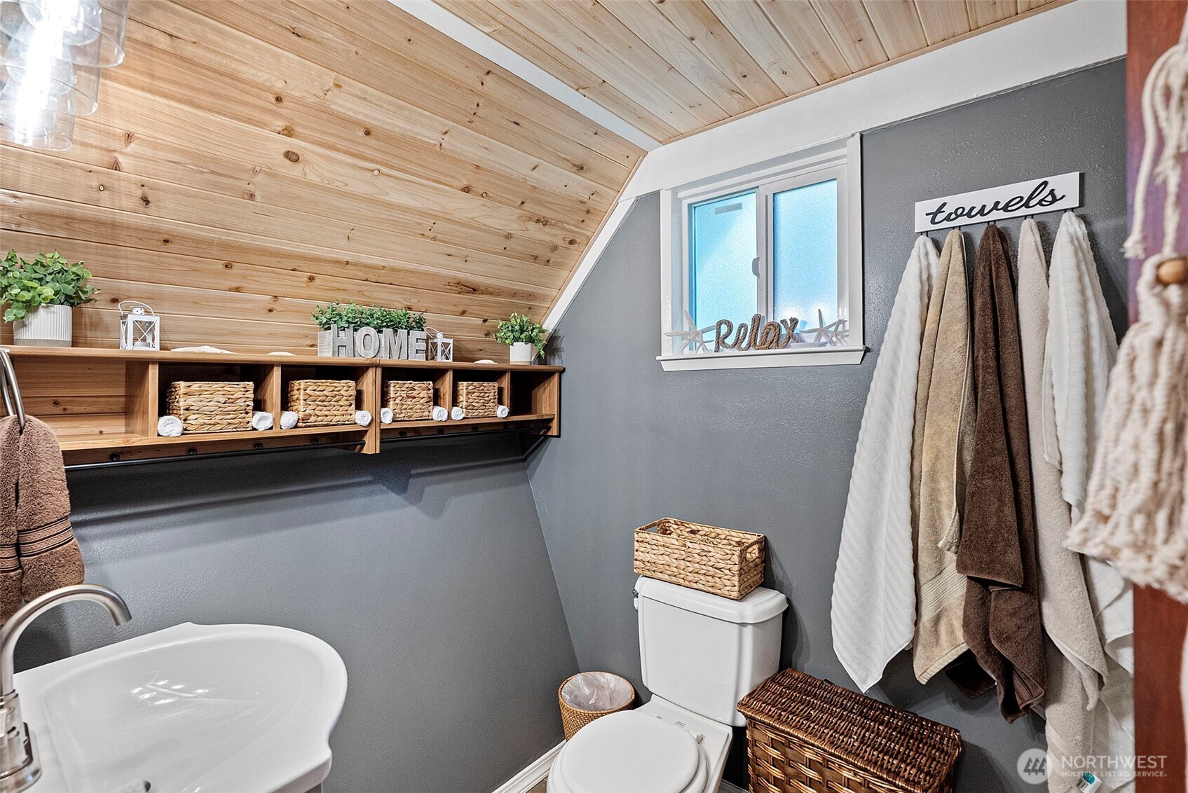 111 N Skokomish Drive