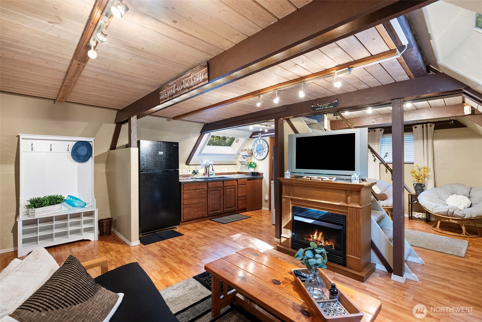 111 N Skokomish Drive