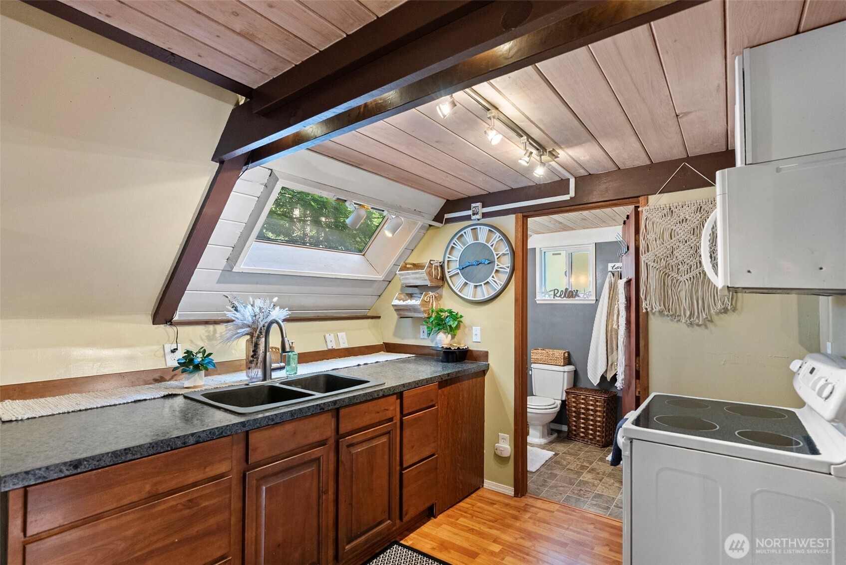 111 N Skokomish Drive