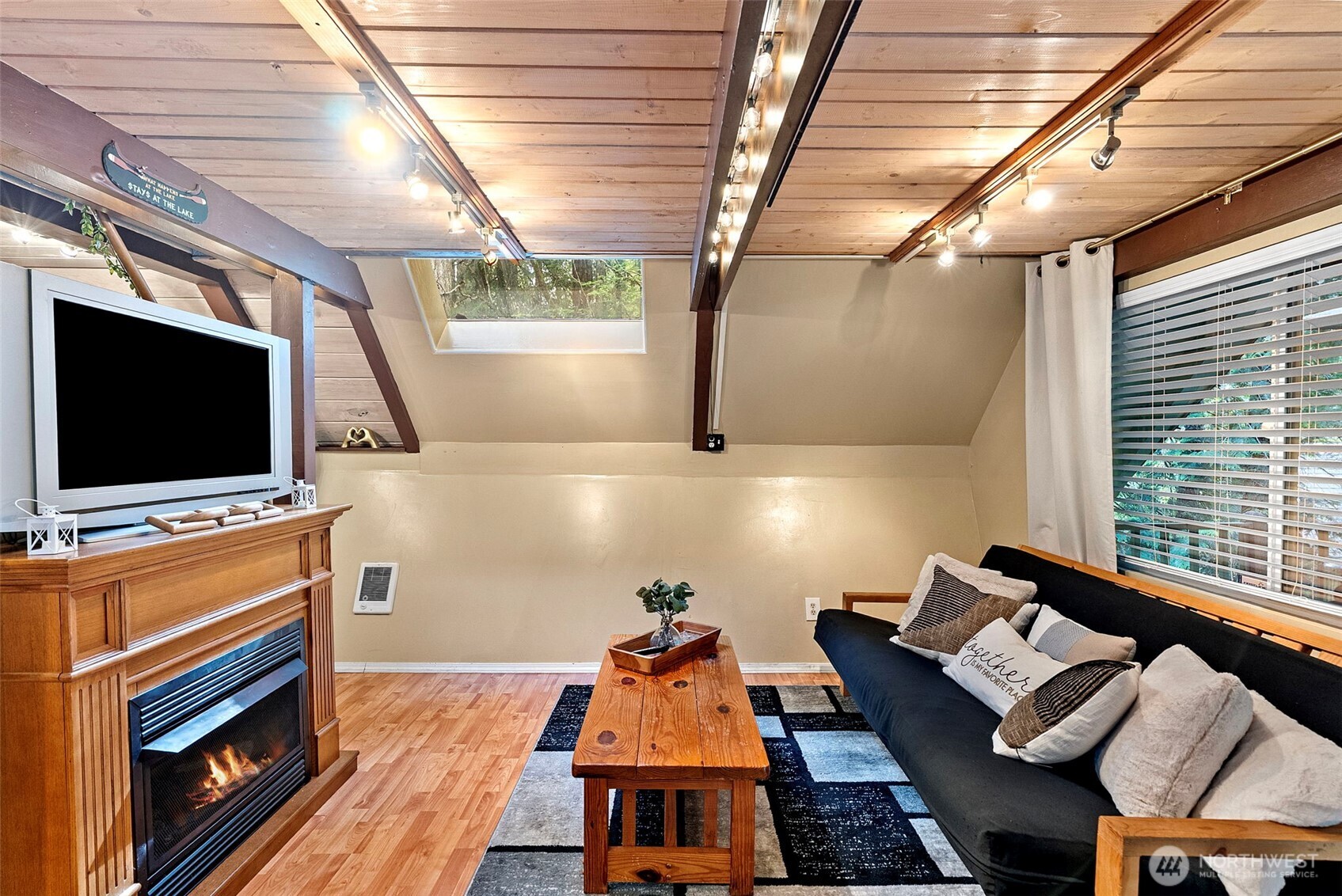 111 N Skokomish Drive