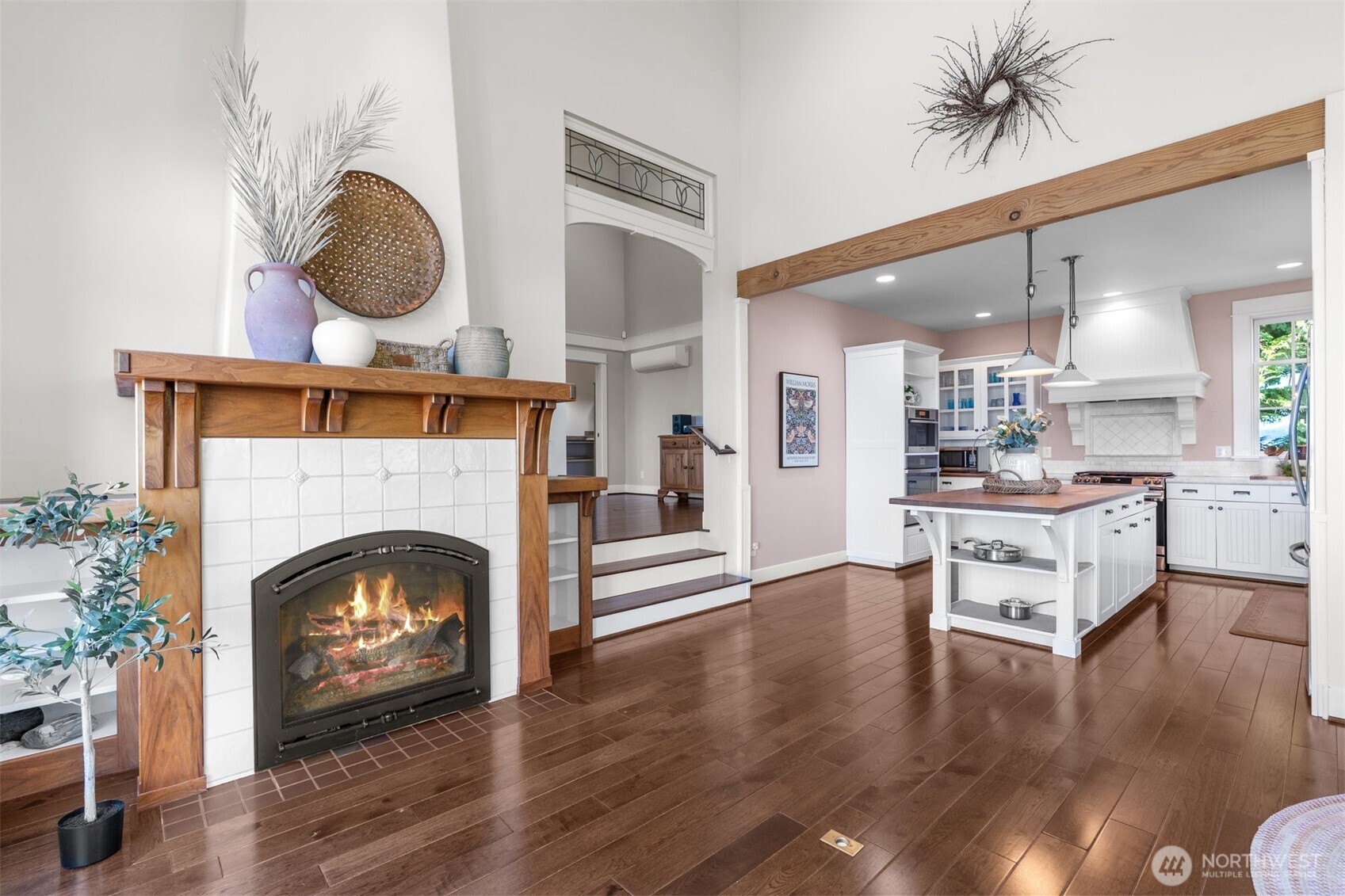 9411 - 9415 Key Peninsula Highway SW