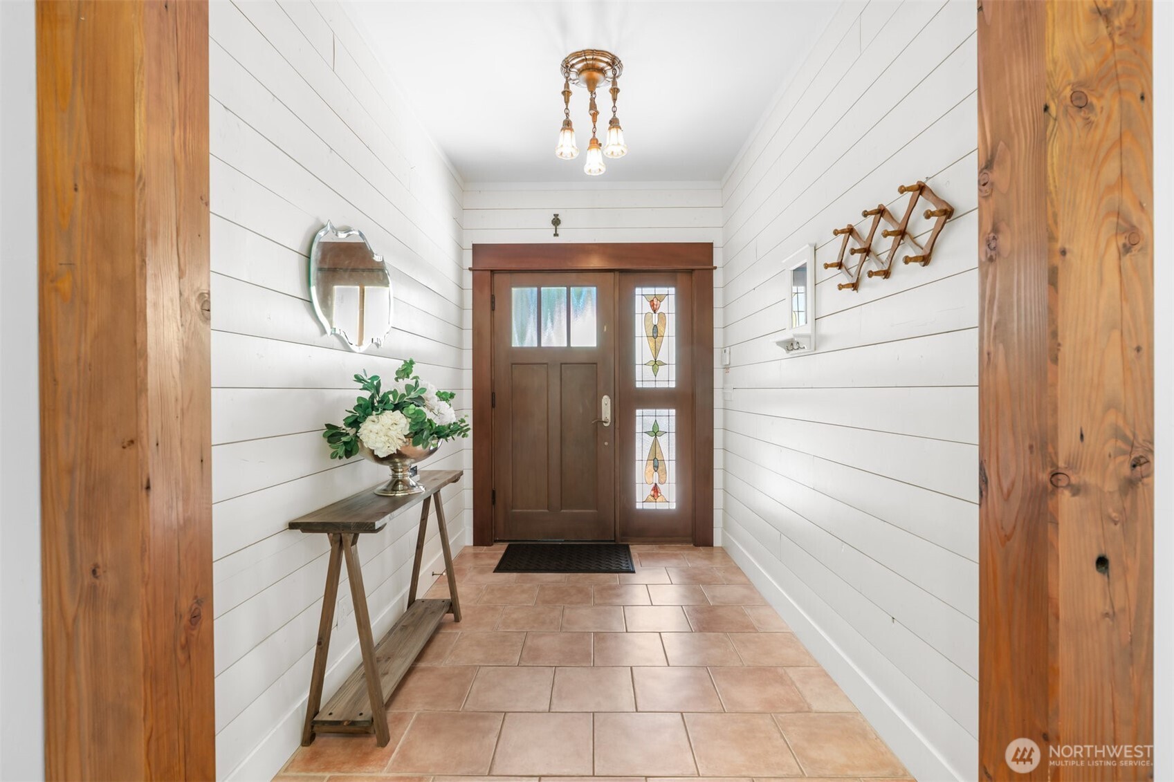 9411 - 9415 Key Peninsula Highway SW