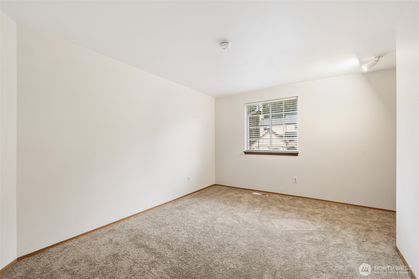 3306 12th Avenue Ct NW