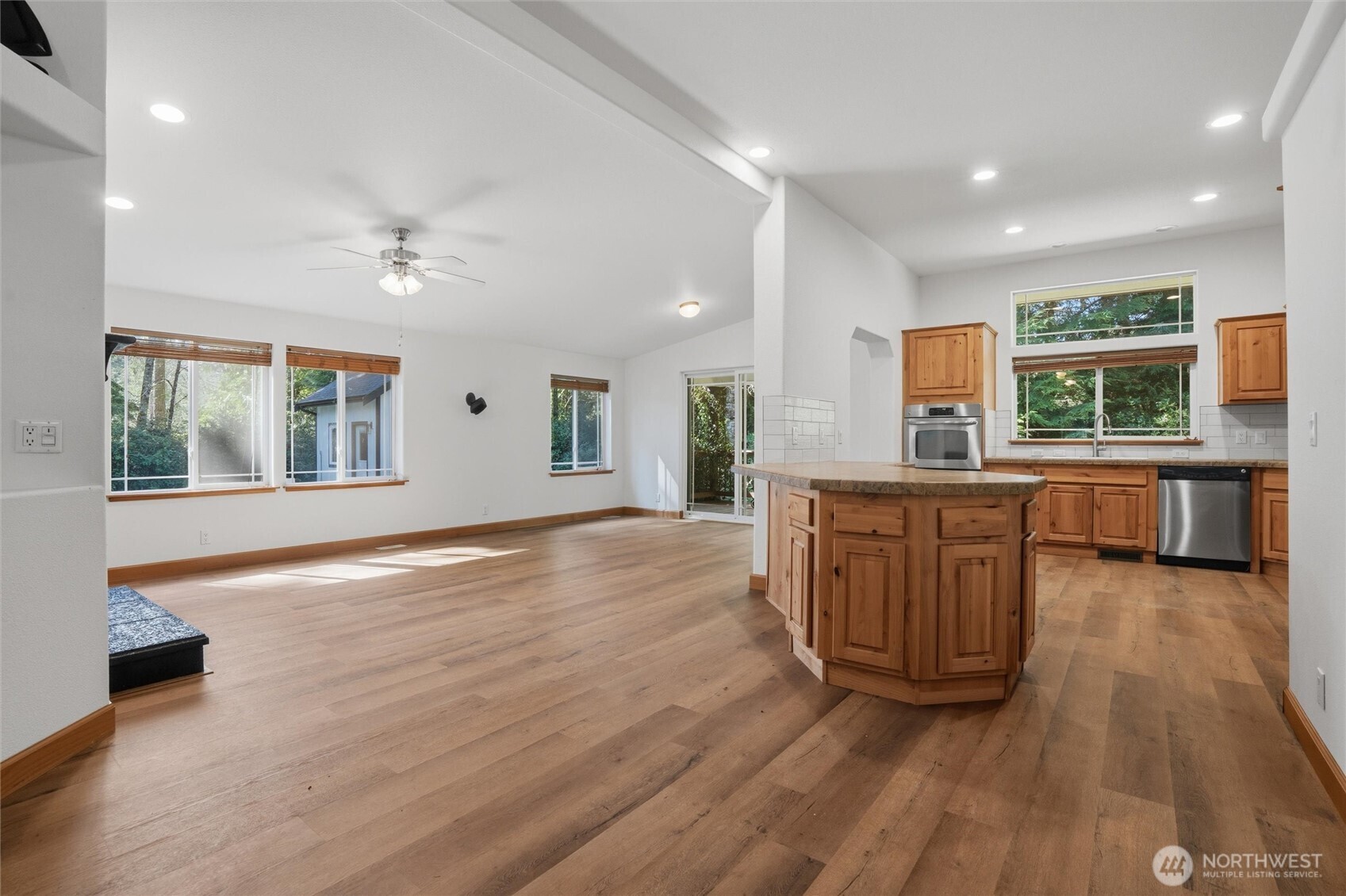 16618 40th Street Ct NW