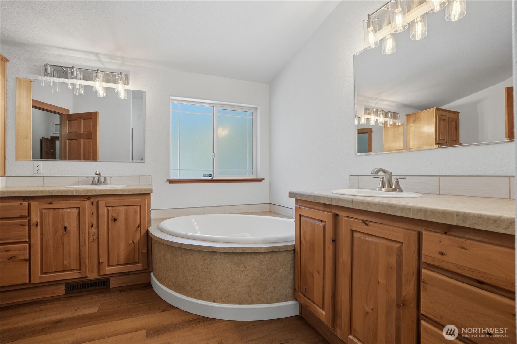 16618 40th Street Ct NW