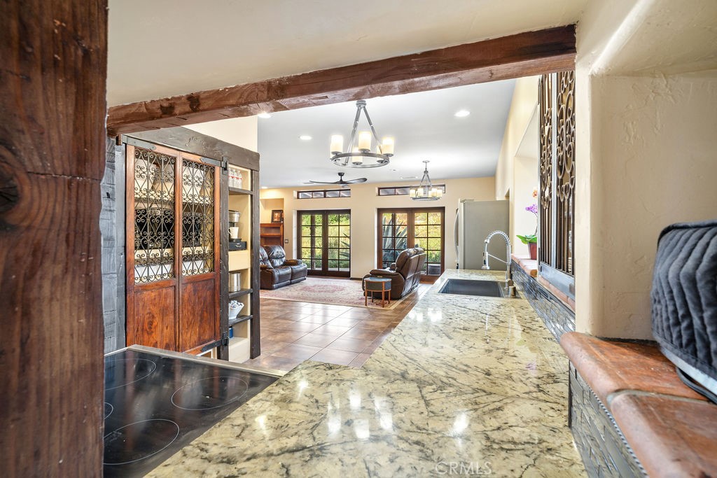 42095 Lorraine Circle