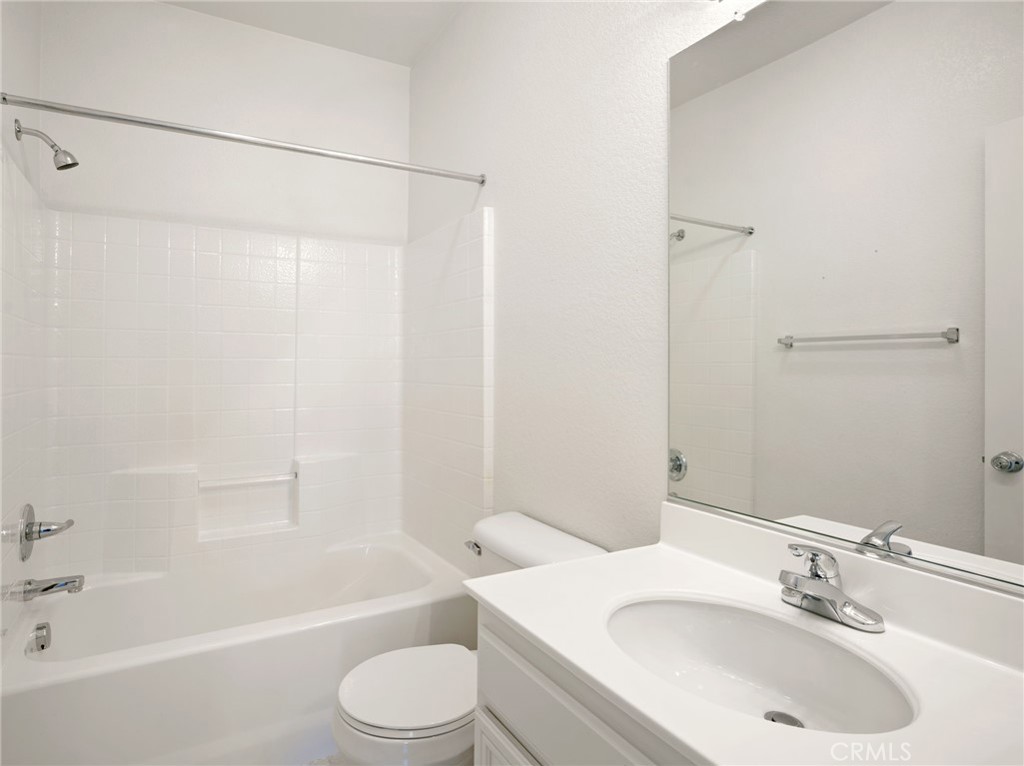 36337 Vincenzo Way