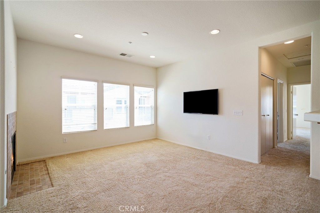 36337 Vincenzo Way