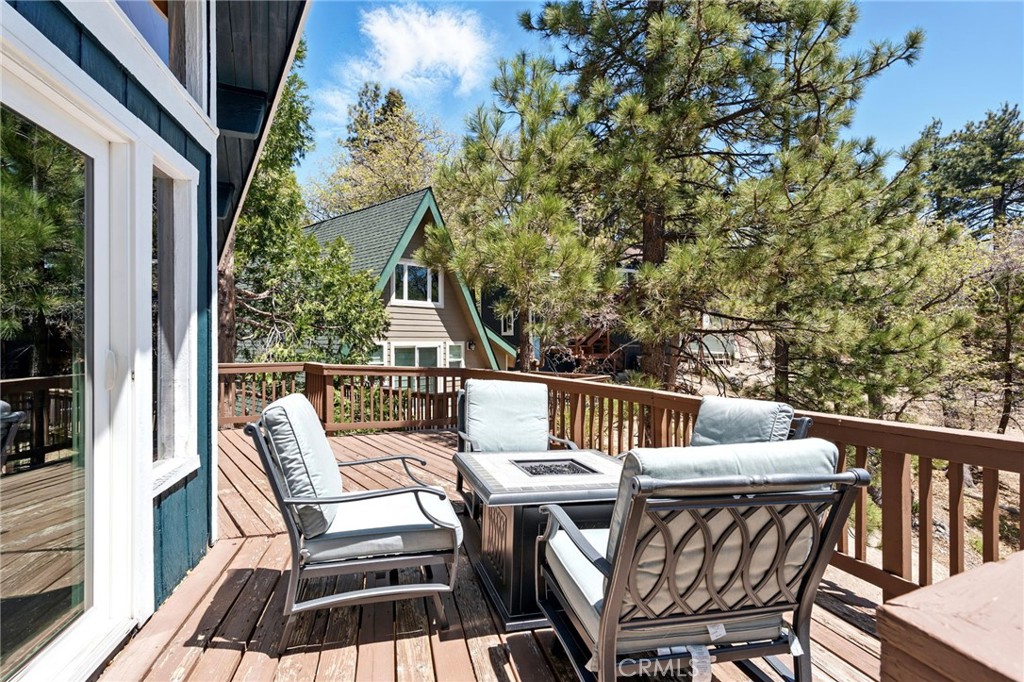 609 Dahlia Drive
