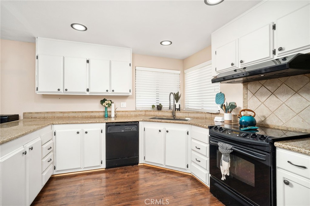 32784 Batson Lane