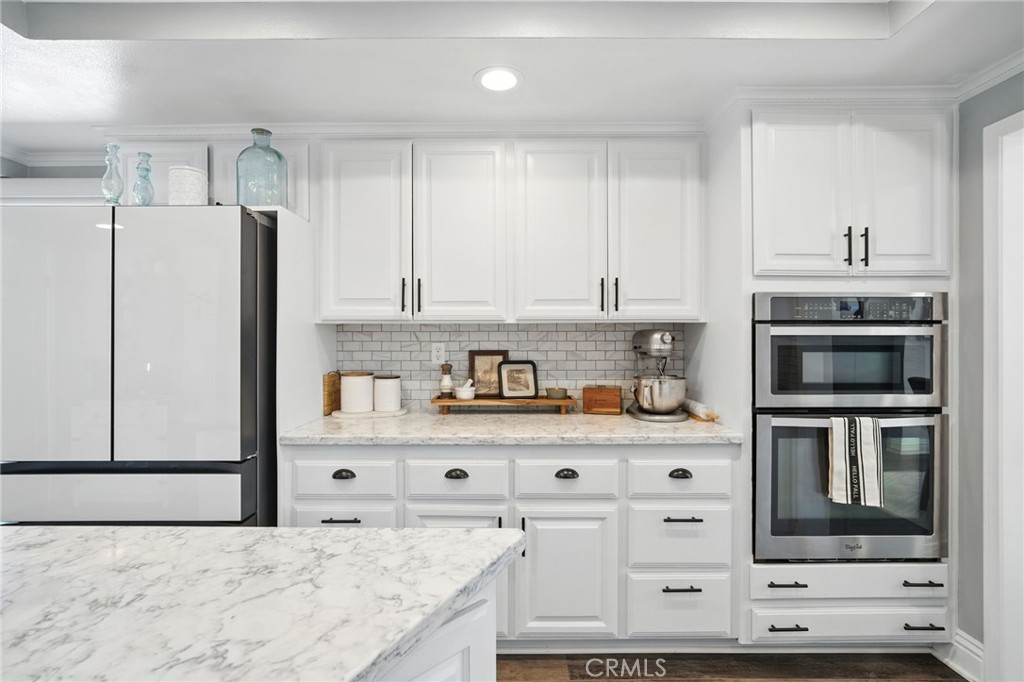 38554 Lochinvar Court