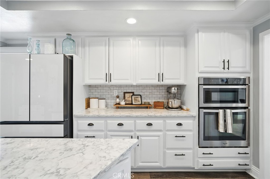 38554 Lochinvar Court