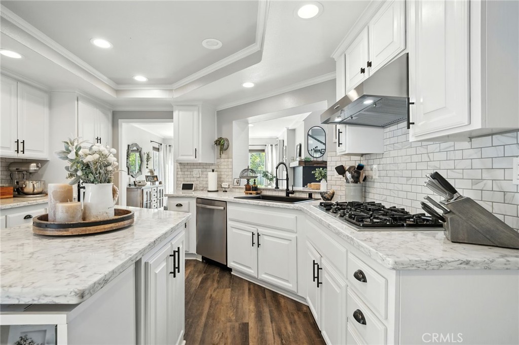 38554 Lochinvar Court