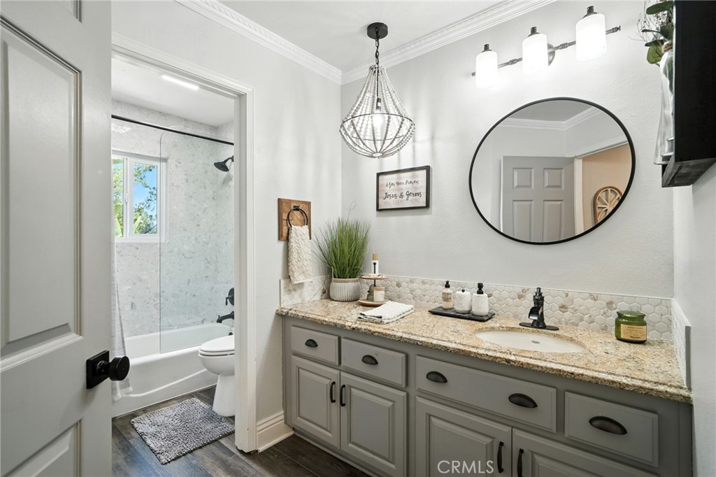 38554 Lochinvar Court