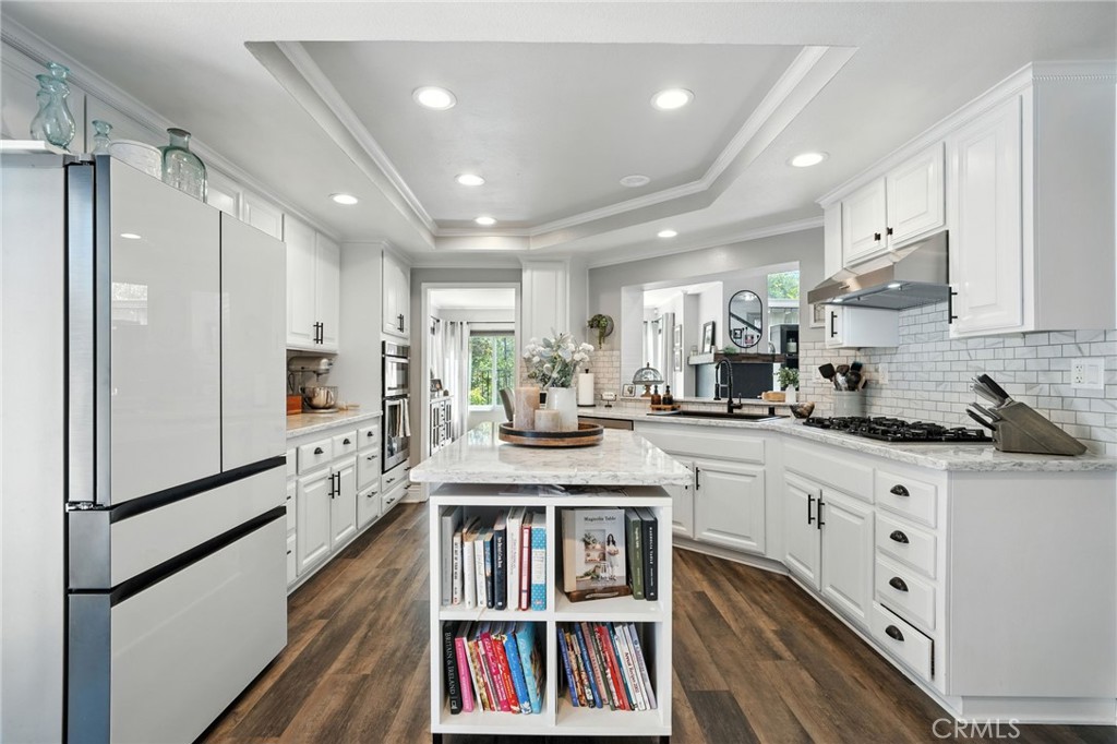 38554 Lochinvar Court