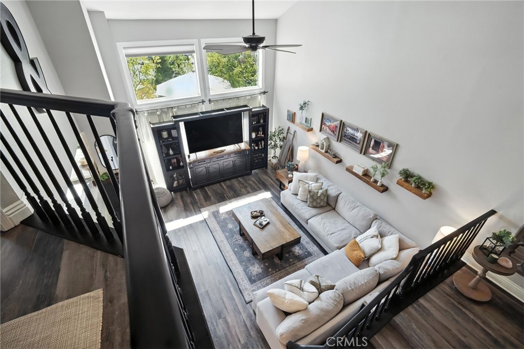 38554 Lochinvar Court