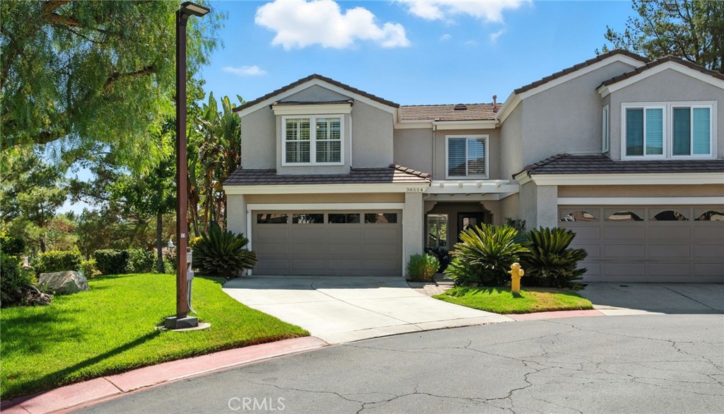 38554 Lochinvar Court